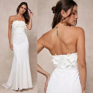 NWOT Lulus Love Garden Ivory 3D Floral‎ Embroidered Strapless Maxi Dress